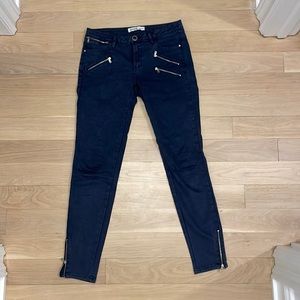 Zara moto jeans in dark blue. Size 6